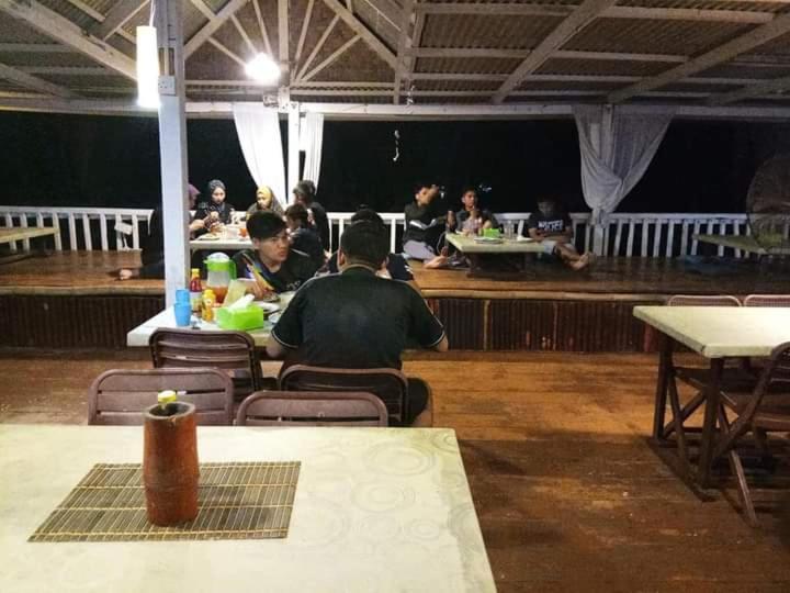 Long Beach Garden Kampung Kuala Besut Exterior foto