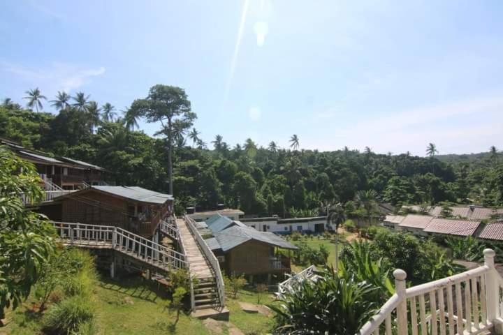 Long Beach Garden Kampung Kuala Besut Exterior foto